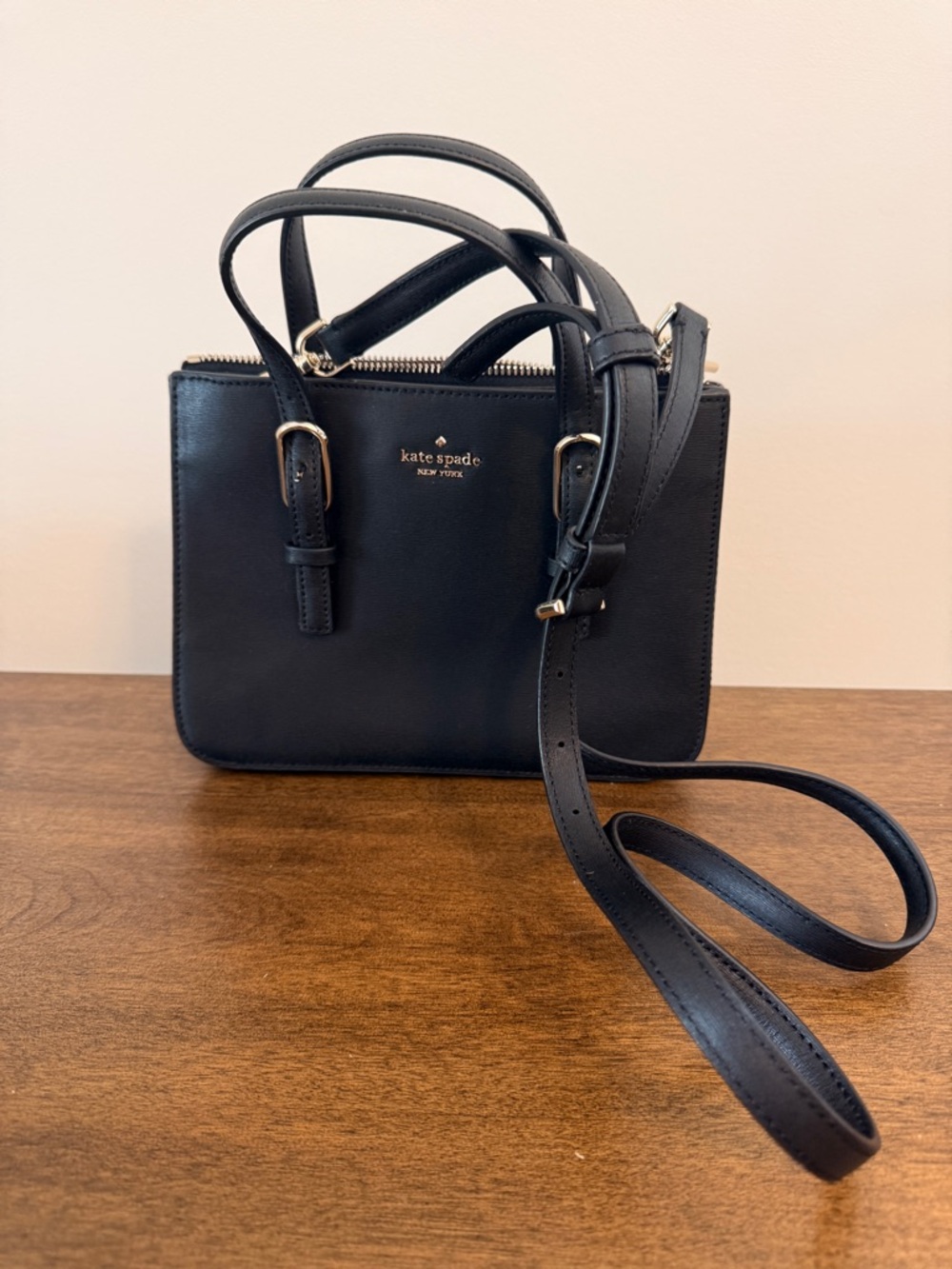 Kate Spade New York Small Black Leather Tote Top Handle Classic Minimalist